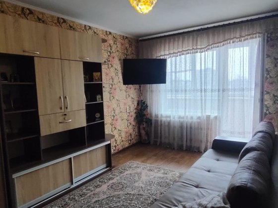 Продаж ХОРОШОЇ 1 кім. квартири  вул.Різдвяна /о Черкассы