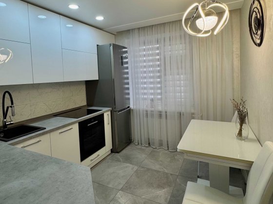 Гарна 1-кімнатна квартира , меблі + техніка, район Градецького v714 Чернігів