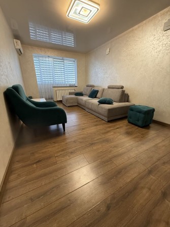 Продається затишна 3х кім. на Митниці з неймовірним краєвидом. Новинка - фото 1