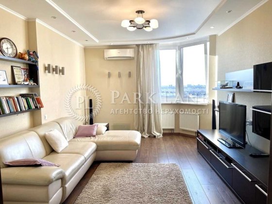 Здановської Юлії  46 ЖК Лікоград 3кімнатна квартира з якісним ремонтом Киев