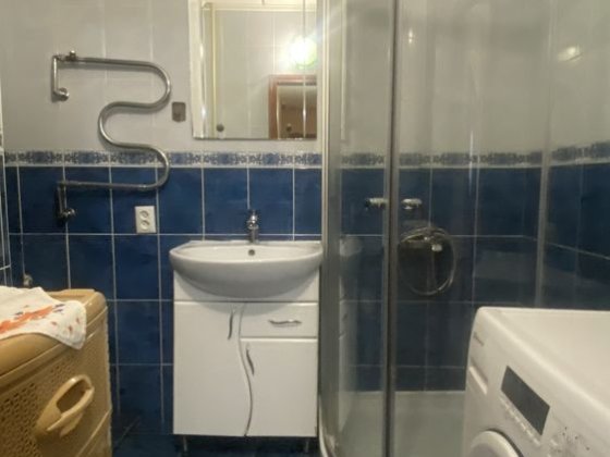 Продається 2 кімнатна квартира з Агв  по  вулиці Келецькій Винница