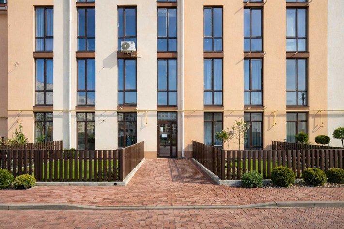 Квартира від забудовника 73м². БЕЗ%. Новобудова. Метро 20 хв - фото 1