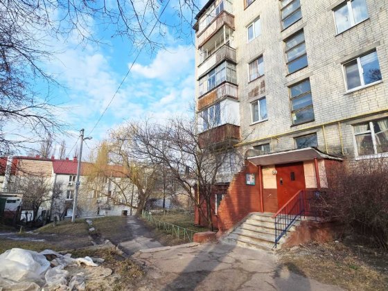 Продаж 1 кімнатної квартири р-н вул. Козацької Чернігів