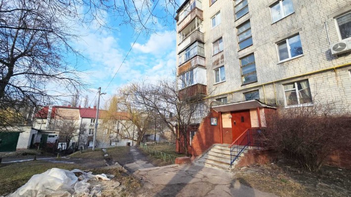 Продаж 1 кімнатної квартири р-н вул. Козацької - фото 1