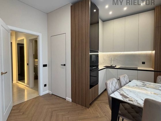 Продаж Пентхауса ЖК Крістал Ужгород