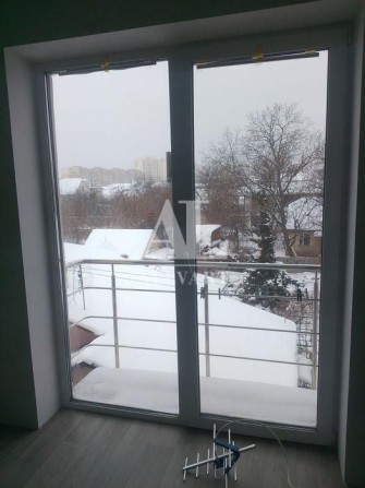 Продаж 1 квартири 26,1 м² с ремонтом и маленьким балконом Белічі - фото 1