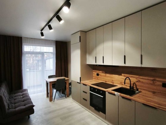 Продається 1-кімнатна квартира, вул. Тихого 11 Код: 42978* Ужгород