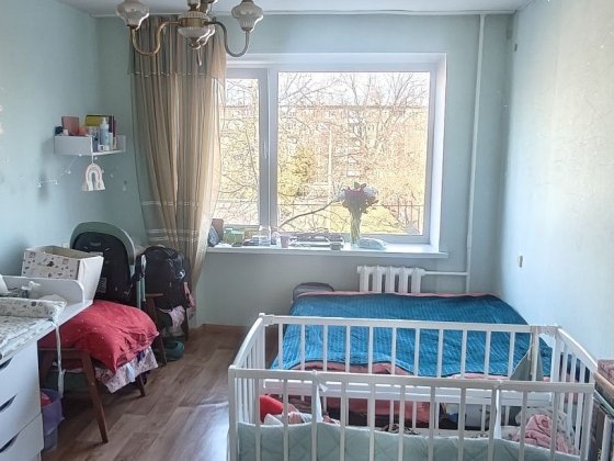 Продаж  2 кімнатної квартири в цегляному будинку Черкассы