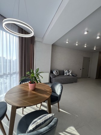 Продаж сучасноі квартири вул.Володимира Великого - фото 1