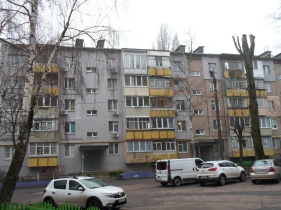 2 кім. квартира Річпорт, Іллєнка, 5/5 П, 50 кв.м. під капремонт Черкассы