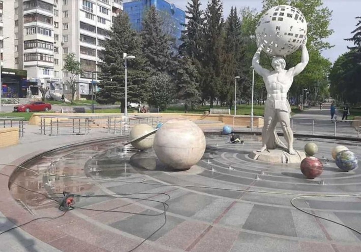 Продам 2к квартиру просп. Космонавтів Цегла 51м2 - фото 1