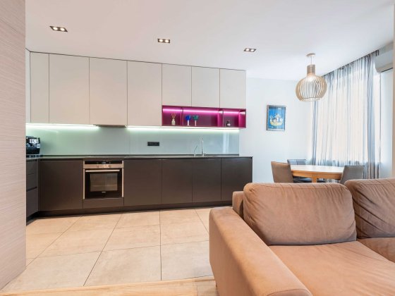 Продаж стильної 3к квартири 122 кв.м, Чорновола 27 Киев