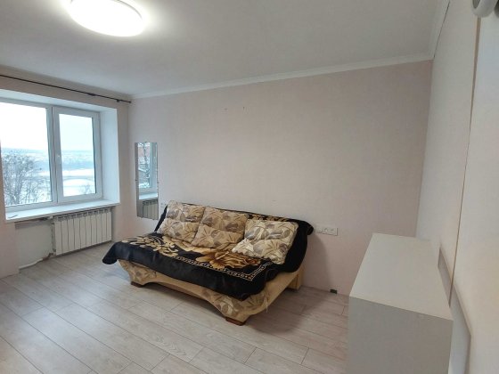 Продам 2 кімнатну квартиру в центрі міста Винница