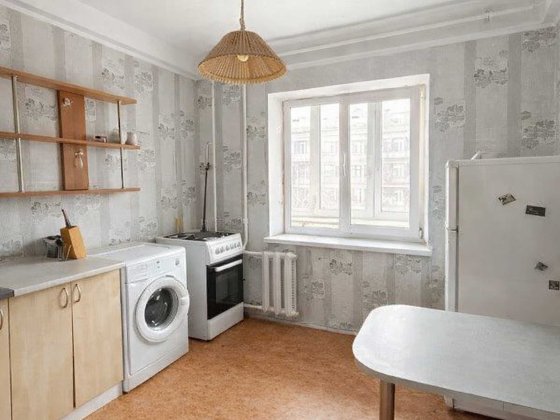 Продаж 1 кімн. квартири, вул. Автозаводська 27, Пріорка, Оболонський Киев