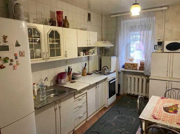 Продам 3х км кв в ЦЕНТРІ міста Цегла гарний стан - фото 1