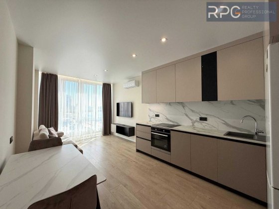 Продаж 1к квартири з ремонтом у ЖК «Русанівська Гавань» 55 м² Видова