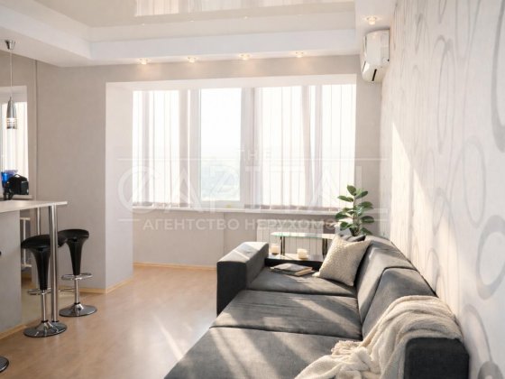 Продаж квартири 55м2 | ЦЕНТР, вул. Микільсько-Ботанічна, біля БотСаду Київ