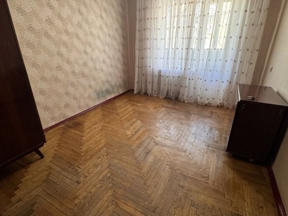 Продаж 1 к квартири вул .Галицька 9 Киев