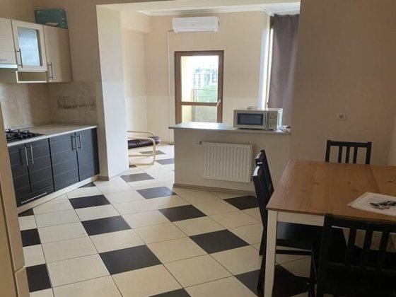 2к на набережній з газовим опаленням. Ужгород