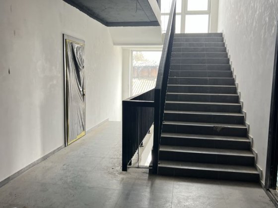 Продаж  / клубний будинок 3 кімн+студія,ближ.роща кутЗаставн.-Киівськ. Черновцы