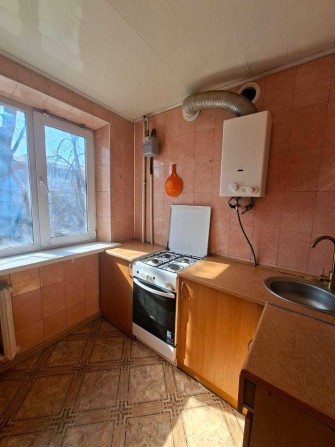 Продаж 3к квартира трьохкомнатная  середній поверх МЕГАМОЛ - фото 1