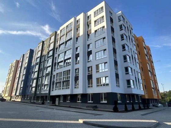Продаж 1-кім новобудова центр Черновцы