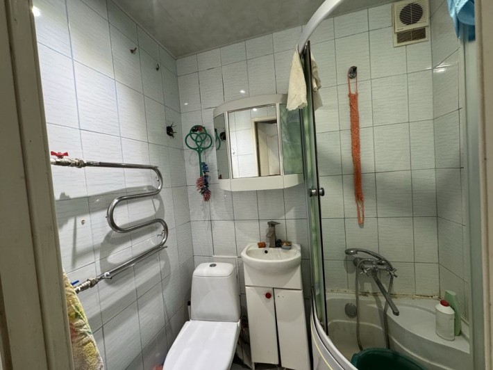 Продам квартиру на Вишенці, пр-т Юності - фото 1