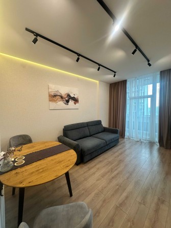 Манхеттен,Manhattan City вул. Берестейський просп. (Перемоги), 11 - фото 1