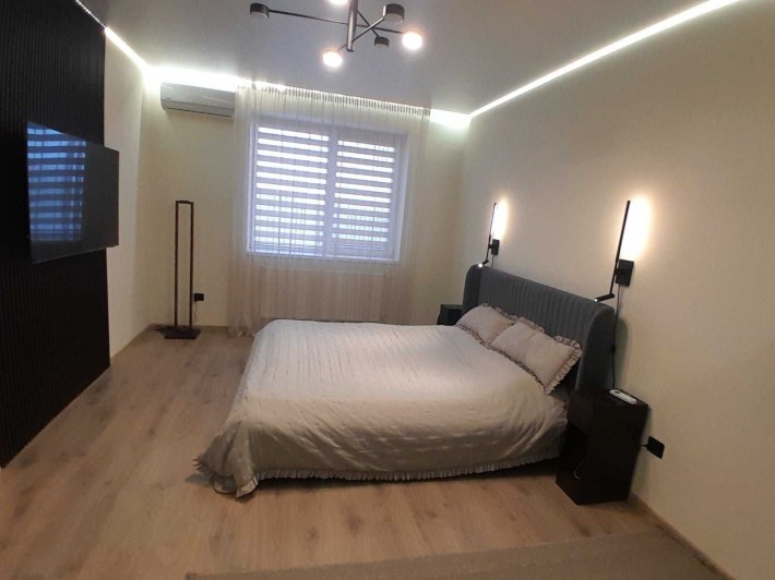 Продаж 1-но кімнатної квартири з ремонтом і меблями (Ужгородський рн) - фото 1