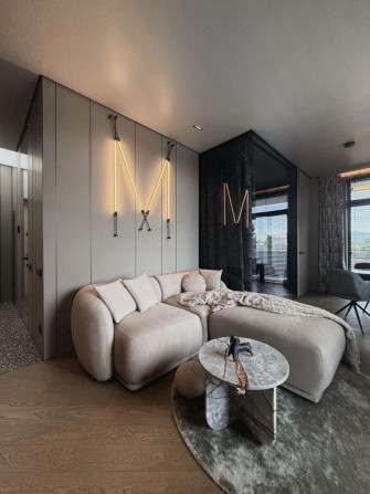 Центр, дизайнерська видова квартира - фото 1