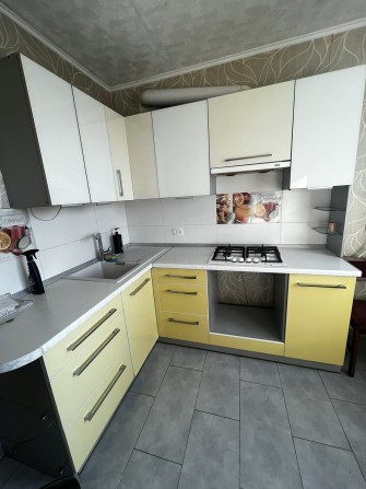 Терміновий продаж квартири однокімнатної на Ближньому Замості дешево - фото 1