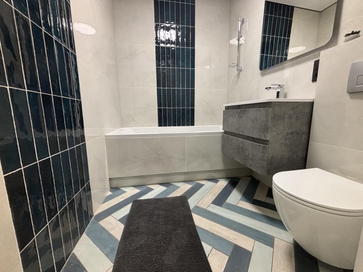 Продаж квартири з дизайнерським ремонтом - фото 1