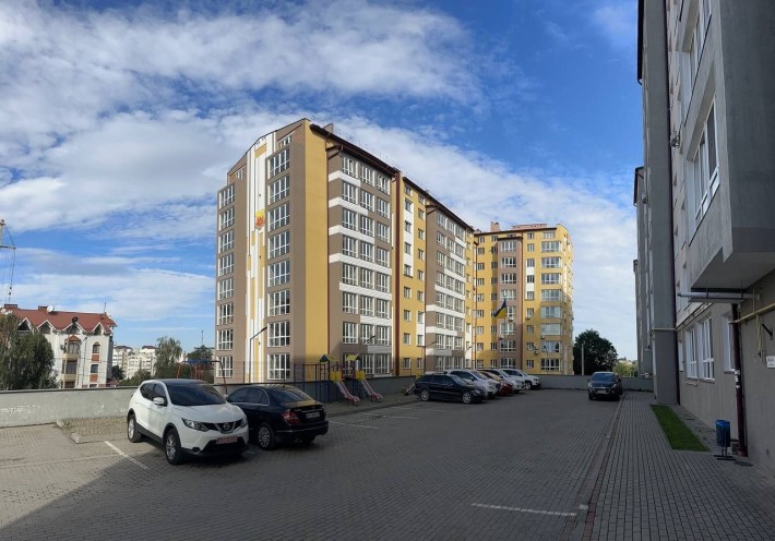 Продається 3 кімн. новобудова з шикарним краєвидом - фото 1