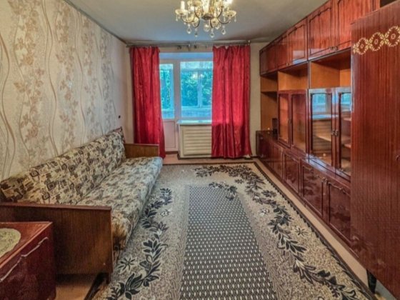 1 кімнатна, 30м,  вул.Мазепи буд 56, другий поверх! Чернігів