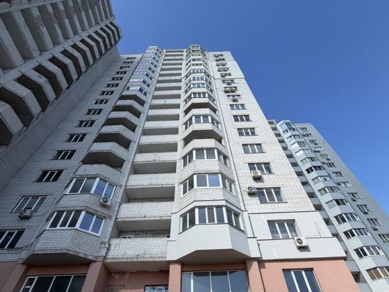 Продам велику 1ку в центрі міста! 54,6м2! Держ програми Черкассы