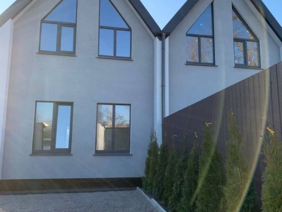 Сучасний танхаус 104 мк у Олександрівці( Чернігів) з  ділянкою 4 сотки Чернигов