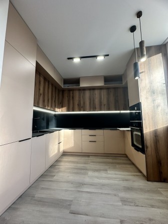 Продається 2 кімн. Кв. В ЖК Щасливий БОЗДОШ - фото 1