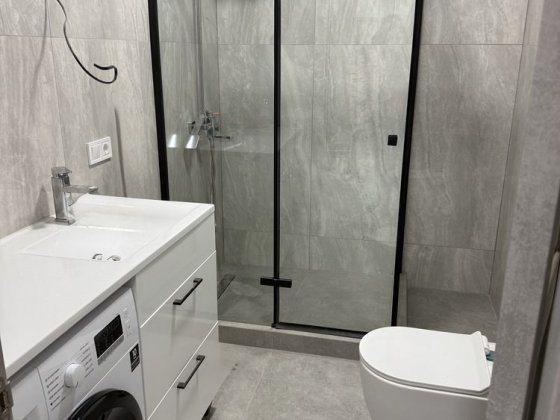 Продаж квартири Жк «Садовий»  70000$ Ужгород