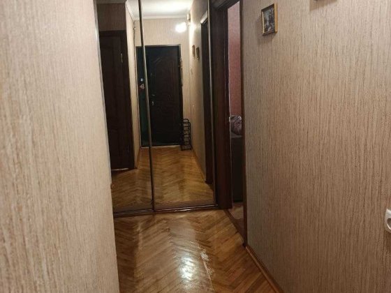 ТОП-ЛОКАЦІЯ! 2-кімнатна з ремонтом, 3/5 поверх — Вишенька, все поруч! Винница