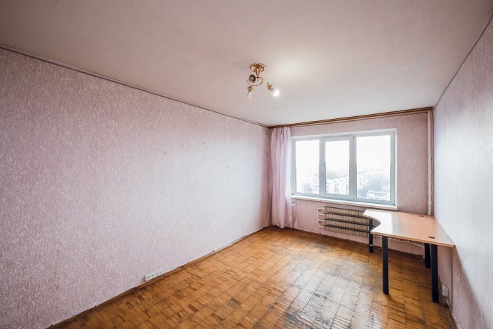 Без комісії. Продам 1-кімнатну на Лісовому масиві, вул.О.Левицького,21 - фото 1