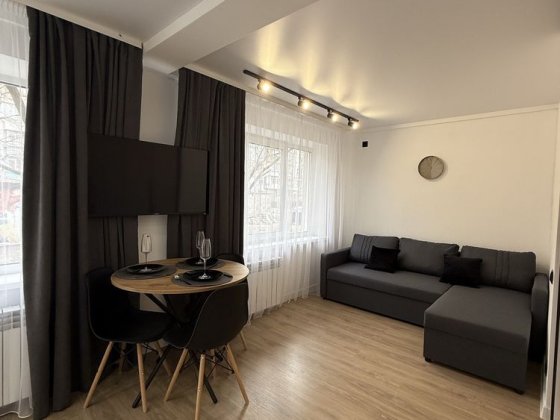 Квартира з новим ремонтом! Воскресенка! Київ