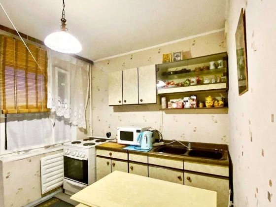 Продаж 1к квартири, Райдужна, 9. Вид на озеро. м Дарниця - 10 хв. Киев