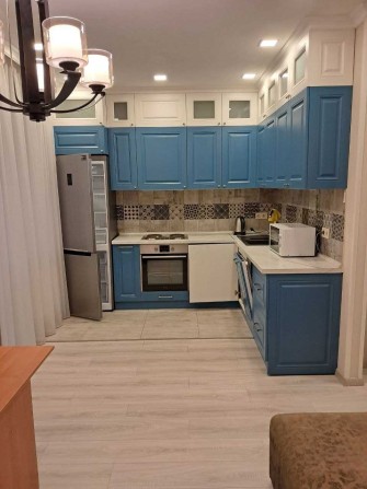 Без%! ЖК Садовий, біля метро Лівобережна, вул. Дениса Рачінського - фото 1