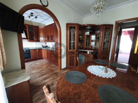 Продаж 4к на Хрещатику 88.4 м2