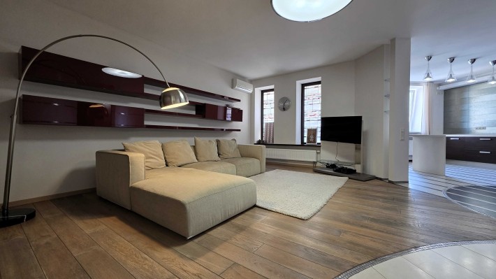 Продаж 2-к. квартири 100 м² | Голосіївська, 13 | Голосіївський р-н. - фото 1