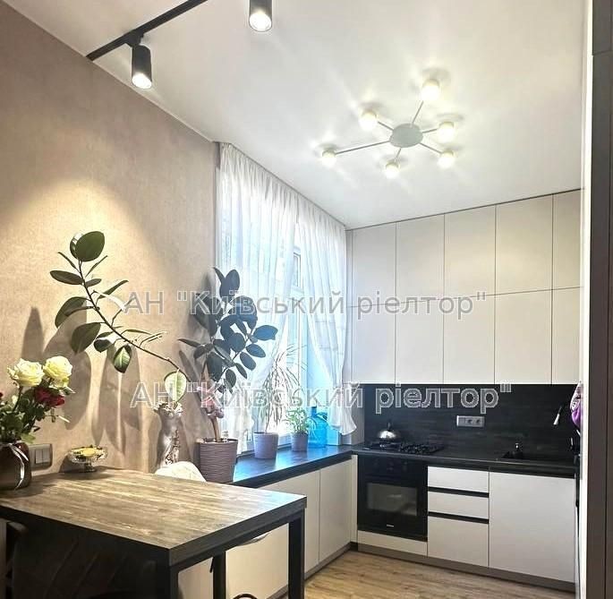 Без %. Продаж стильної 3 кімнатної квартири вул. Пасхаліна, 4/6, - фото 1