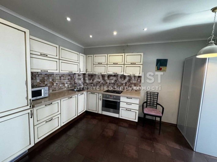 Березняки Дніпровська наб., 1а, ЖК Silver Breeze - фото 1