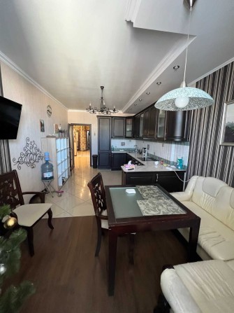 Простора 3-к квартира 112 м² з якісним ремонтом вул. Данькевичa 14 - фото 1