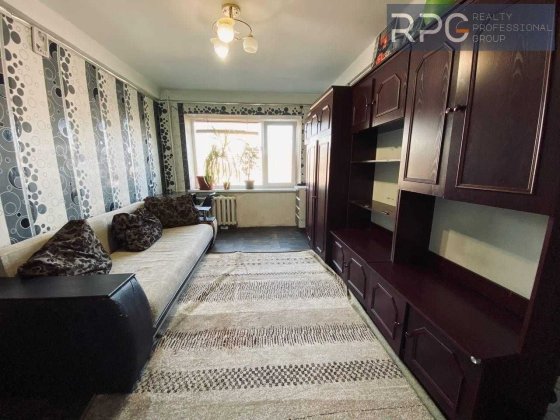 Продам 3-кімнатну квартиру Дніпровський р-н Чернігівська Дарниця без % Киев