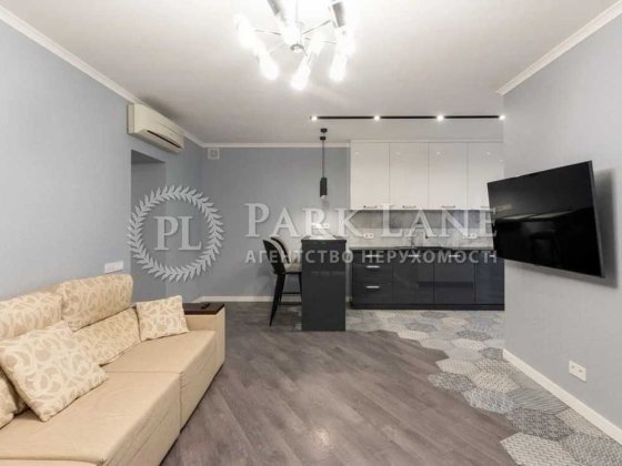 3 кімн. Радистів, Лісова Казка Київ